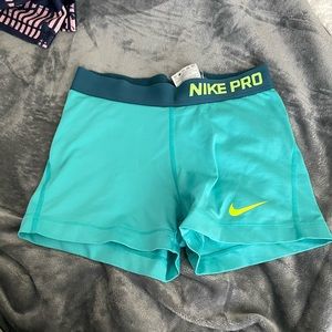 Womens Teal Nike Pros